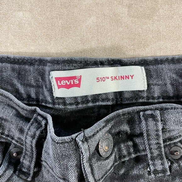 Levi’s 510 Skinny Black Jeans Size 12 - Picture 2 of 8